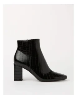 Tulu Boot In Black Croc