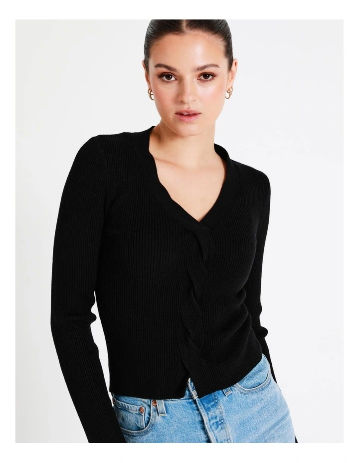 Twist Front Long Sleeve Knit Top In Black - Image 7